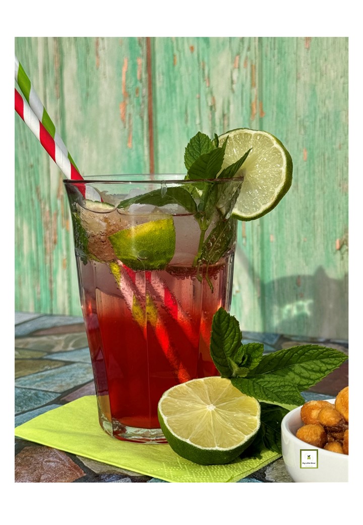Bild zeigt ein Glas Sanbitter Hugo - alkoholfreier Cocktail